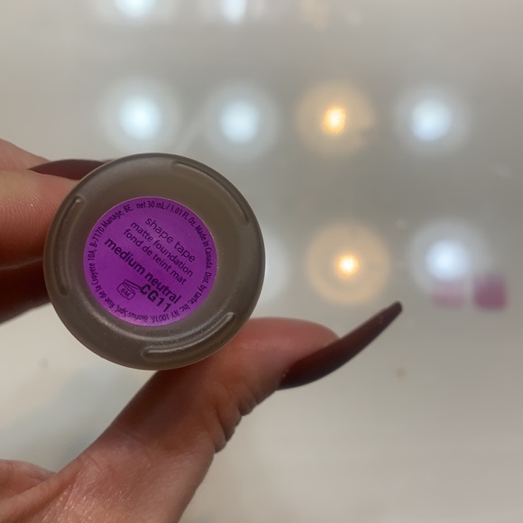 Tarte shape tape foundation used 2 times - Picture 2 of 3